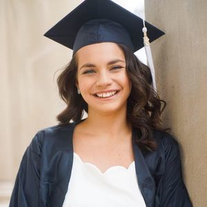 Meet your Posher, Marisa